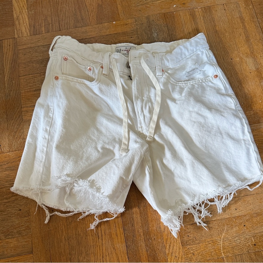 8" Mid Rise '90s Loose Denim Bermuda Shorts - Picture 2 of 2